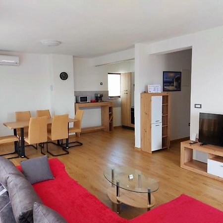 Apartmani Ivana Novi Novi Vinodolski Zewnętrze zdjęcie