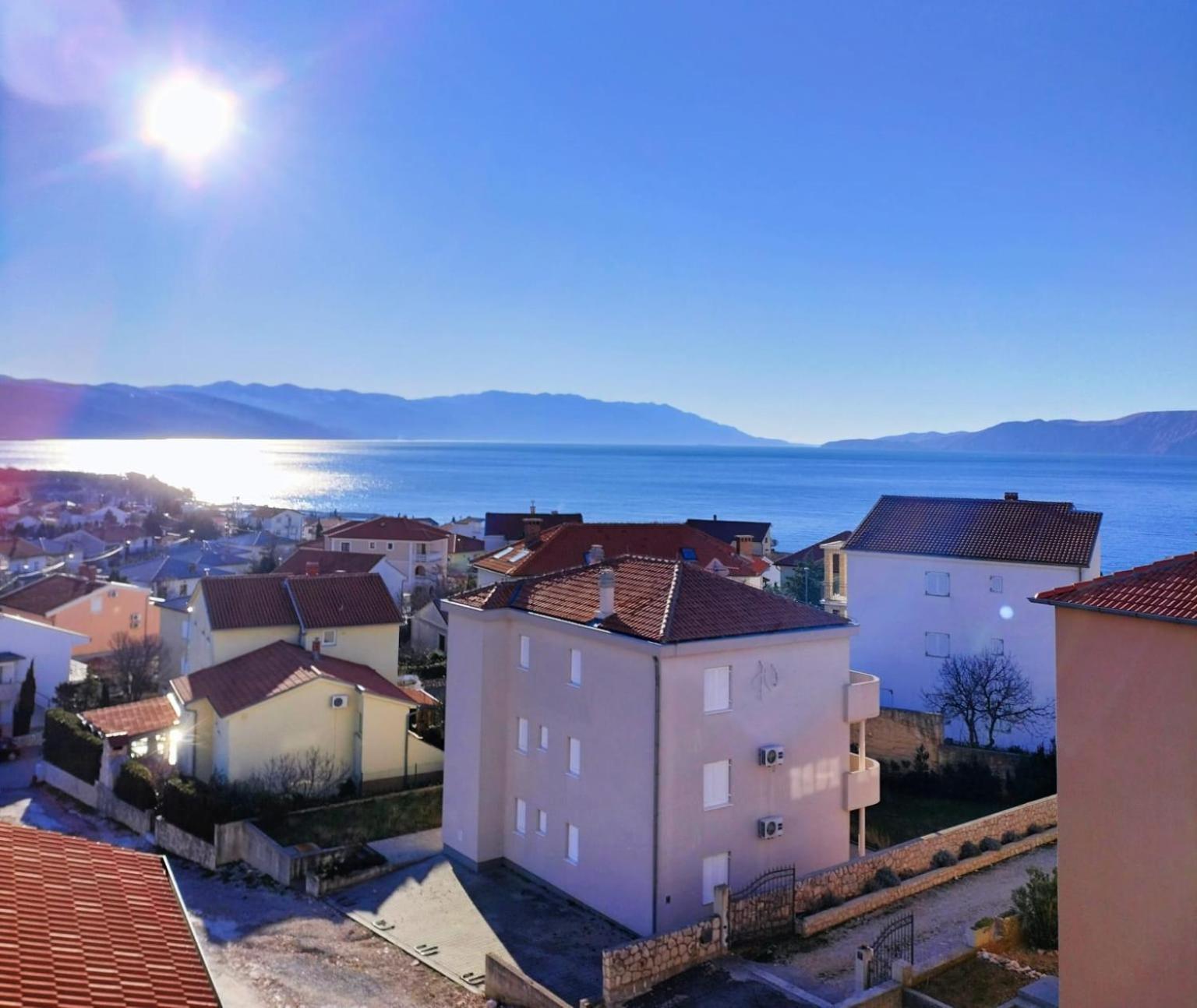 Apartmani Ivana Novi Novi Vinodolski Zewnętrze zdjęcie