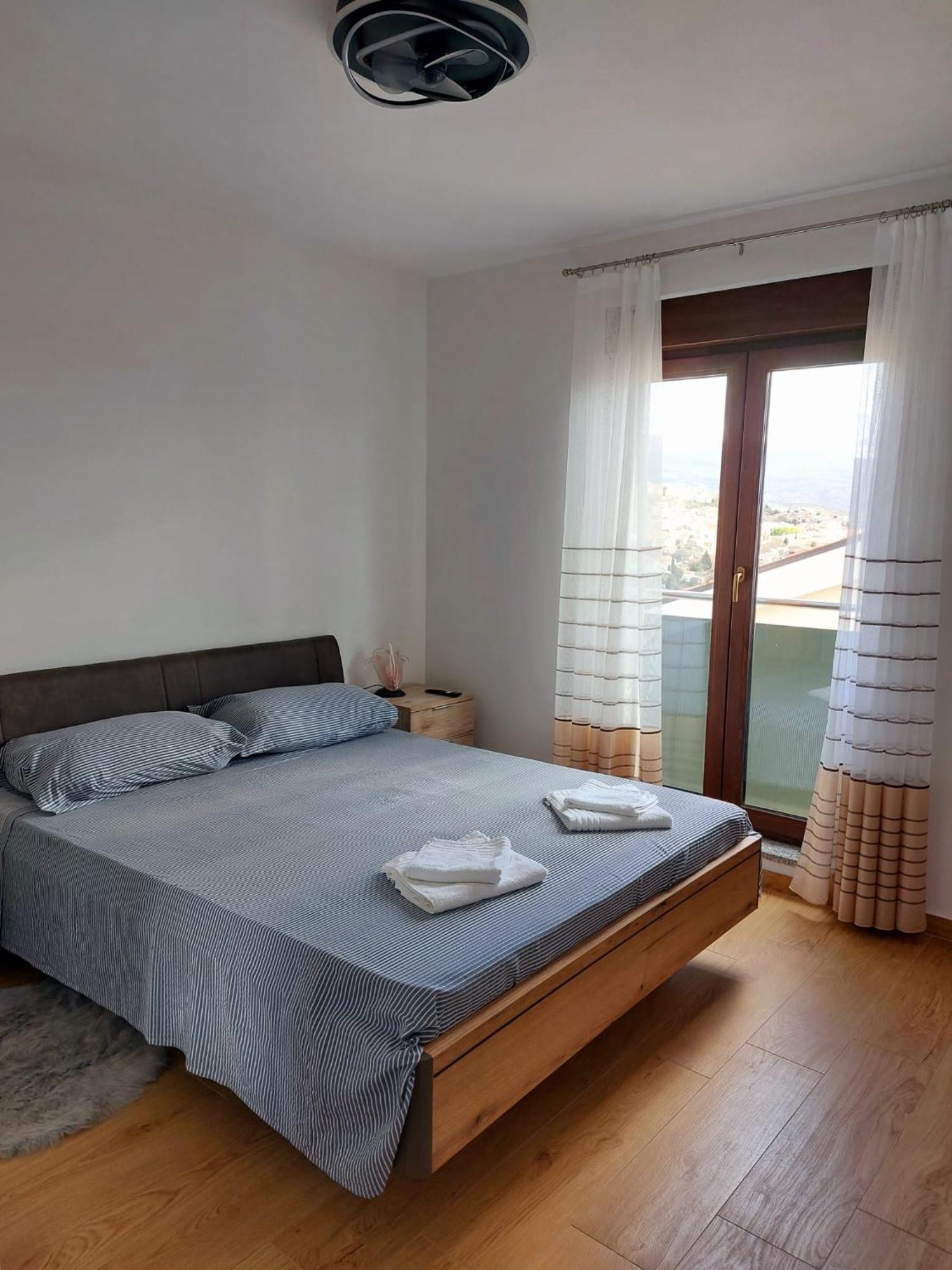 Apartmani Ivana Novi Novi Vinodolski Zewnętrze zdjęcie
