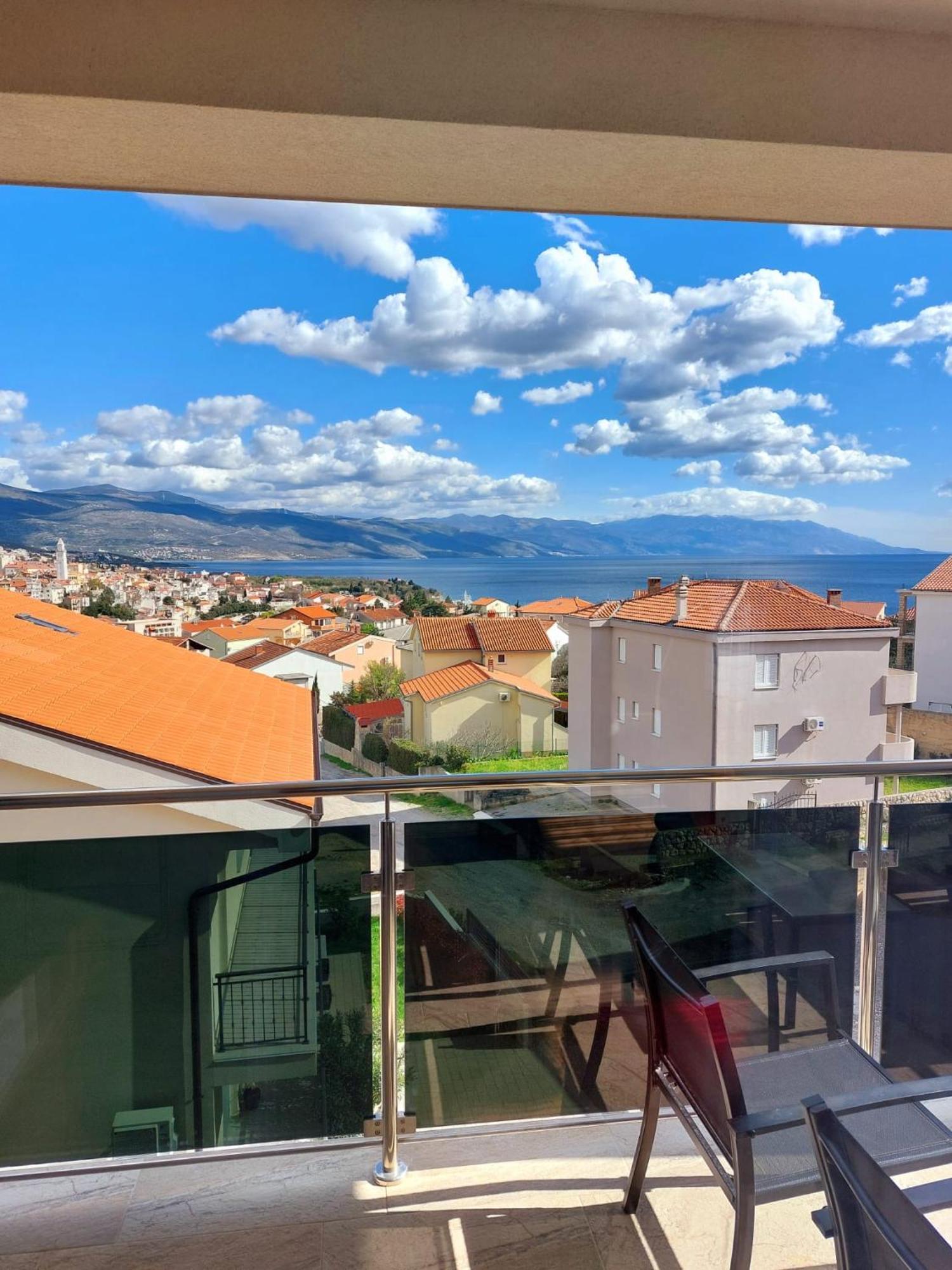 Apartmani Ivana Novi Novi Vinodolski Zewnętrze zdjęcie