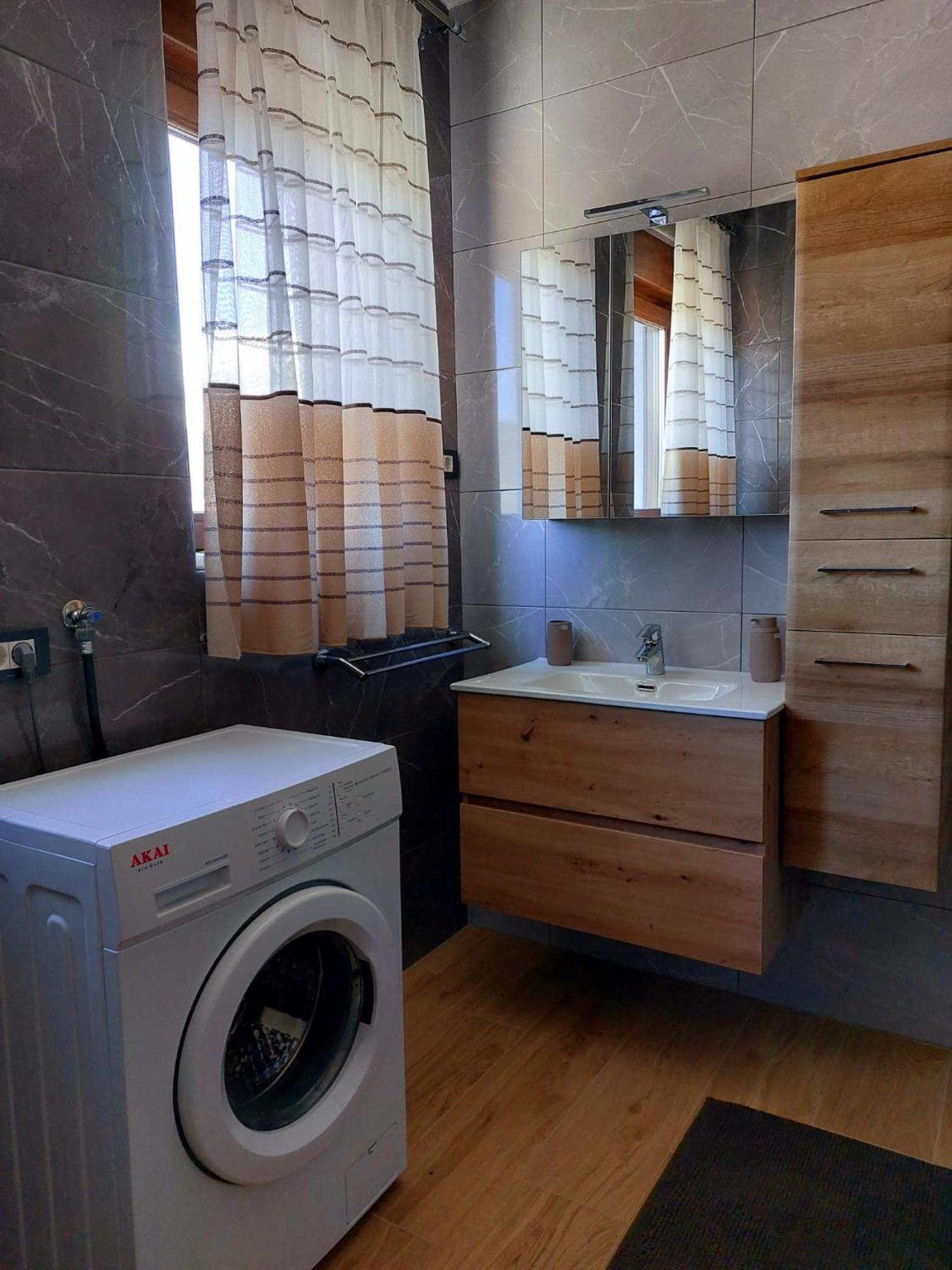 Apartmani Ivana Novi Novi Vinodolski Zewnętrze zdjęcie