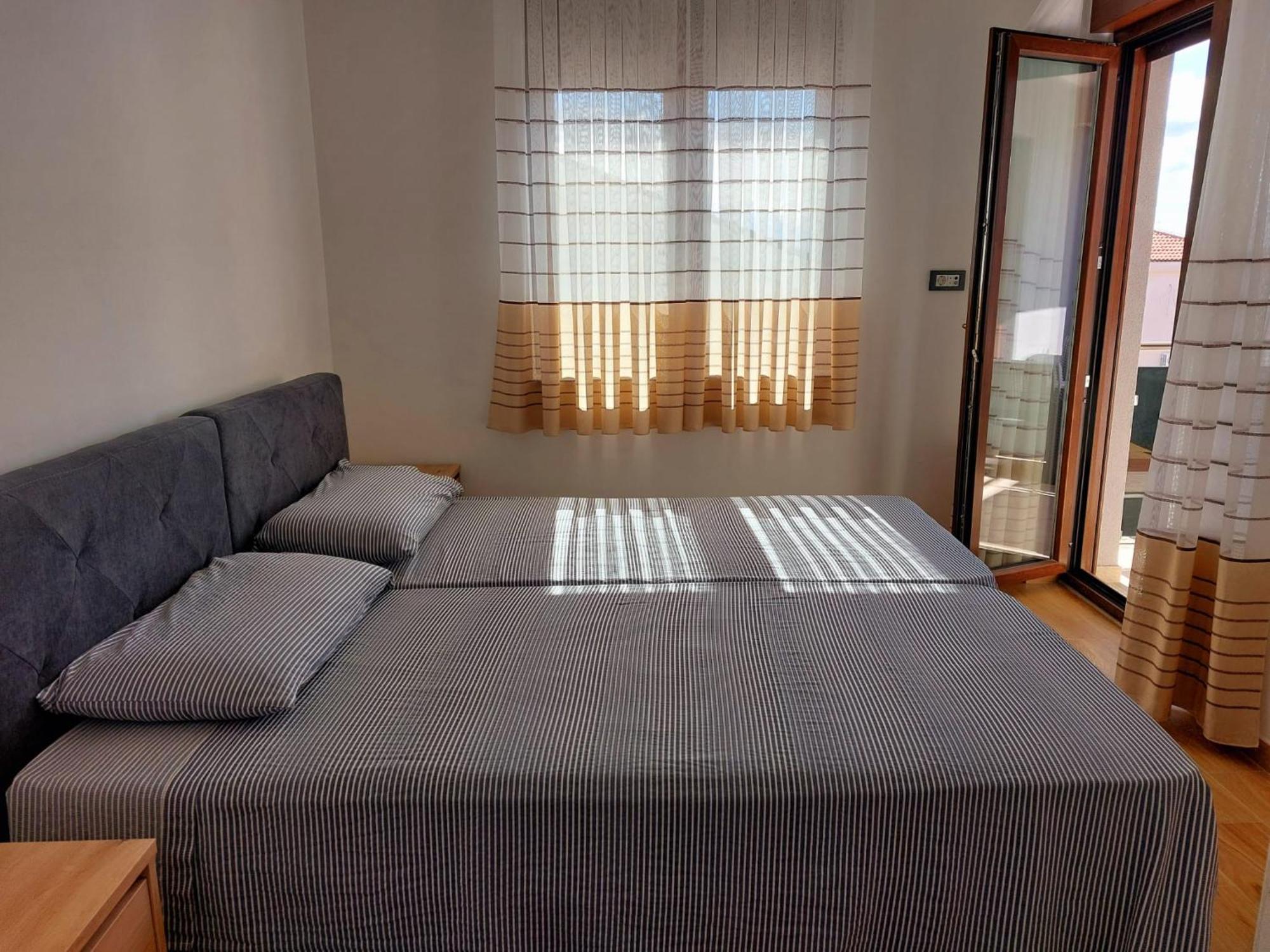 Apartmani Ivana Novi Novi Vinodolski Zewnętrze zdjęcie