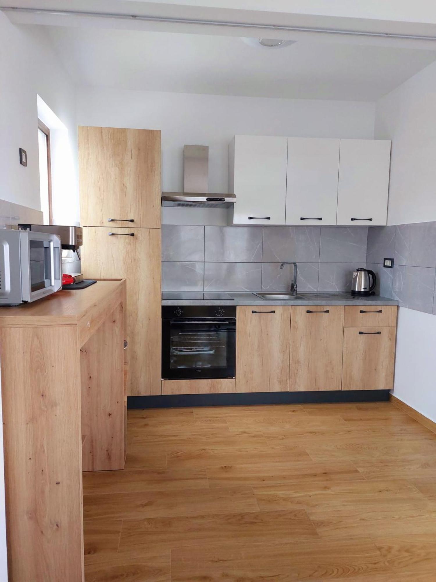 Apartmani Ivana Novi Novi Vinodolski Zewnętrze zdjęcie
