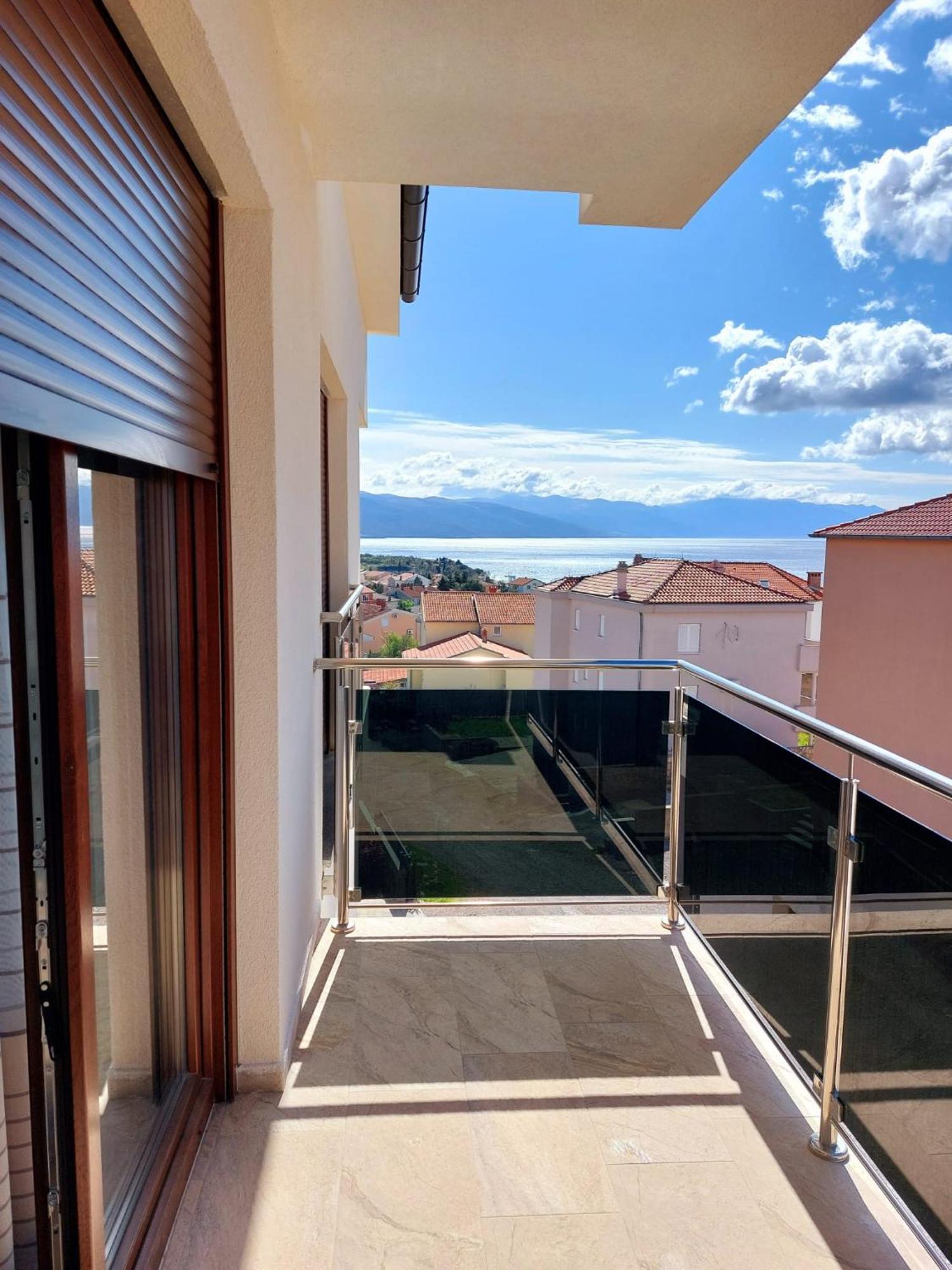 Apartmani Ivana Novi Novi Vinodolski Zewnętrze zdjęcie